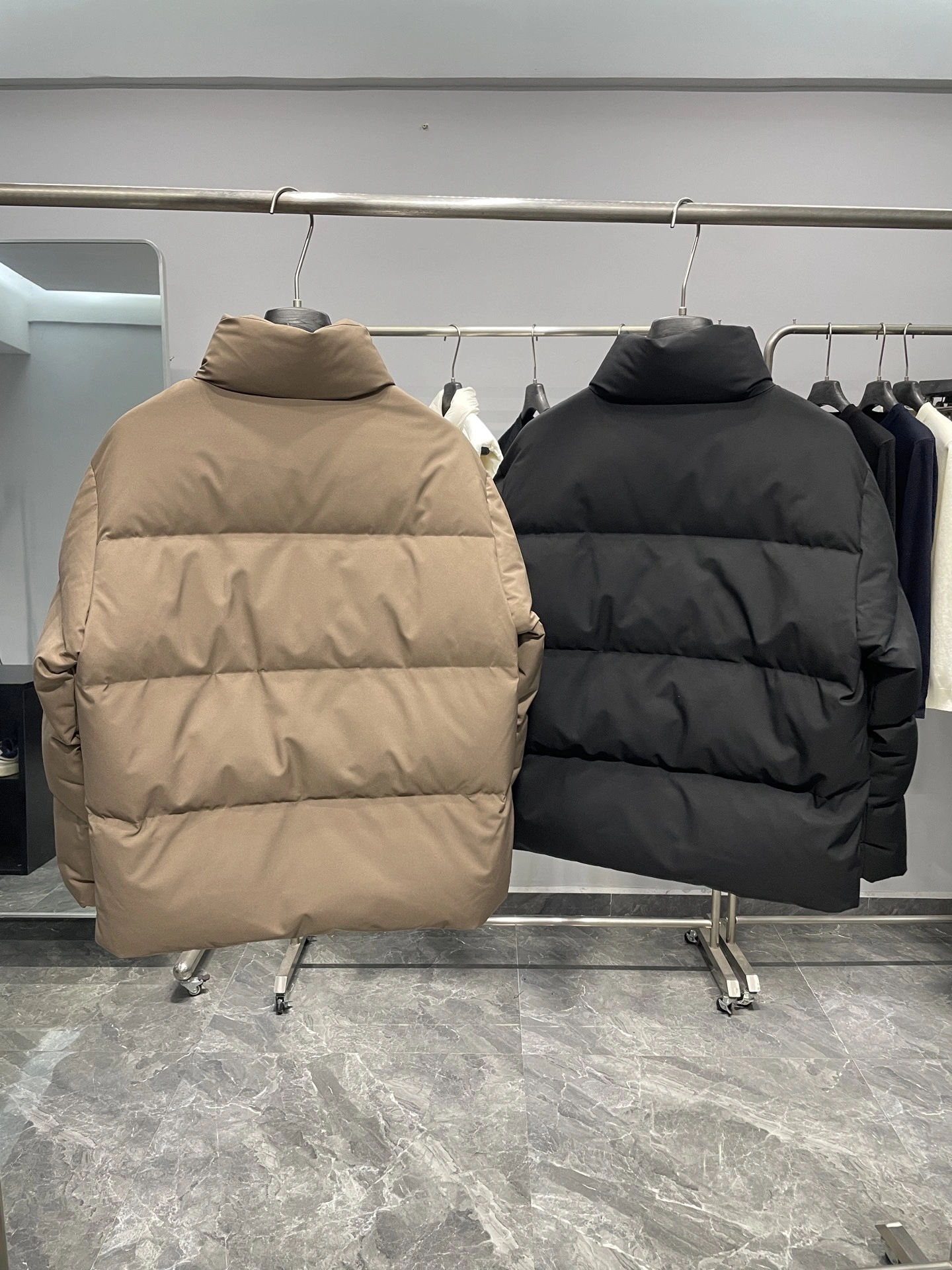 wg.luxury-- 7o9385r Down jacket white duck down nylon 2colour item: E-F000J1307-2